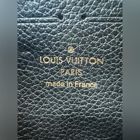 Louis Vuitton Vavin chain wallet purse in black. Receipt on hand - Picture 2 of 12